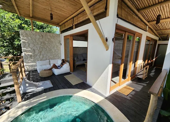 Jellyfish Villas Bingin Beach